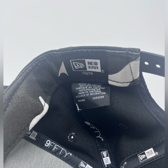 Philadelphia Phillies Black Camo Baseball Hat - Picture 5 of 5